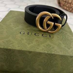 LIKE NEW Gucci GG Marmont classic belt
